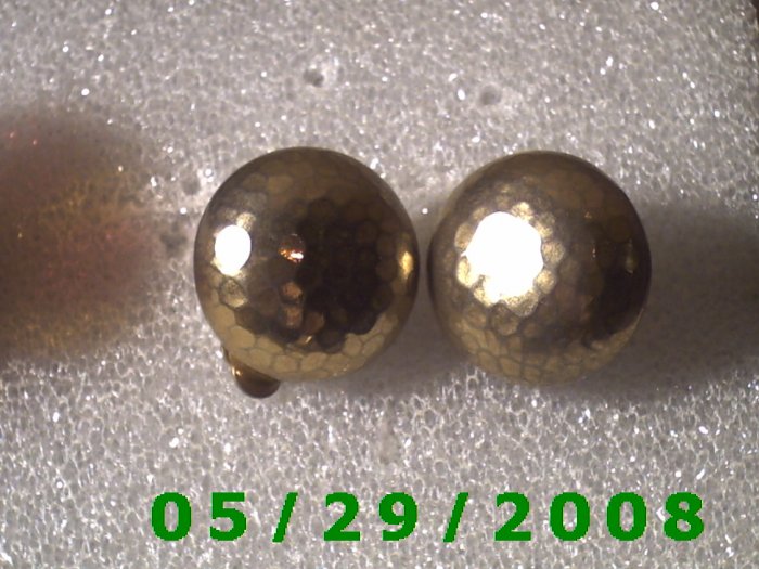 Silver BallsClip On Earrings D047
