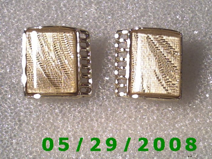 Gold, Fabric Under Glass Clip On Earrings D067