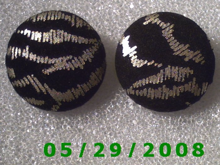 Black n Silver Clip On Earrings D069