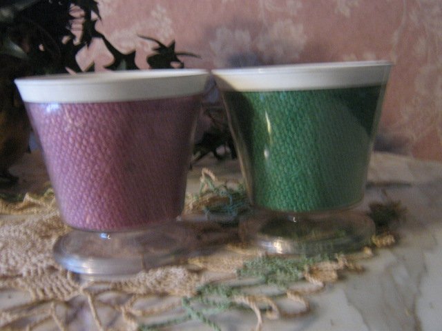 TWO~ 60s Thermal ware SHERBERT Footed dishes Plastic Burlap