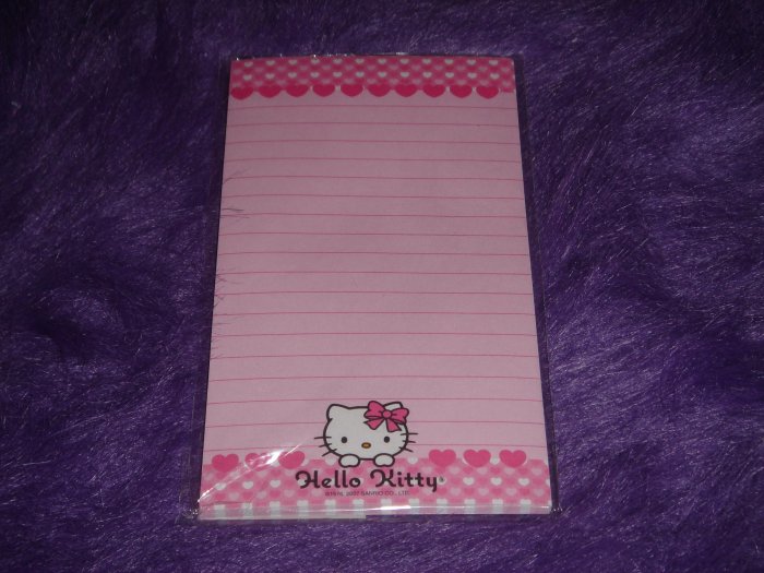 Hello Kitty Magnetic Memo Pad-Hearts