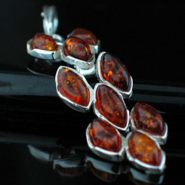 SALE!! - Baltic Amber pendant (waterfall cognac)