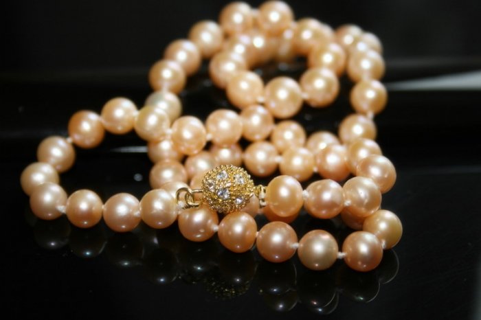 SALE!! - Genuine Pink Akoya Pearls Necklace