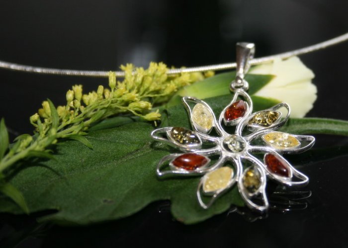 SALE!! - Baltic Amber in Silver Choker Necklace