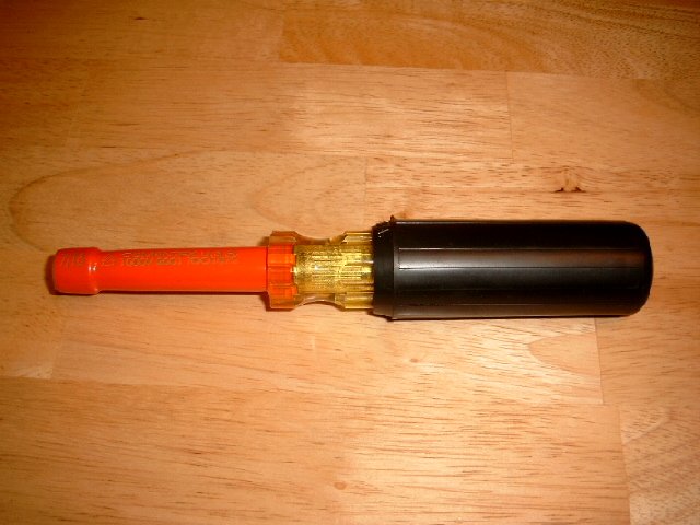Cementex 1000V Insulated Nutdriver 7-16 Inch