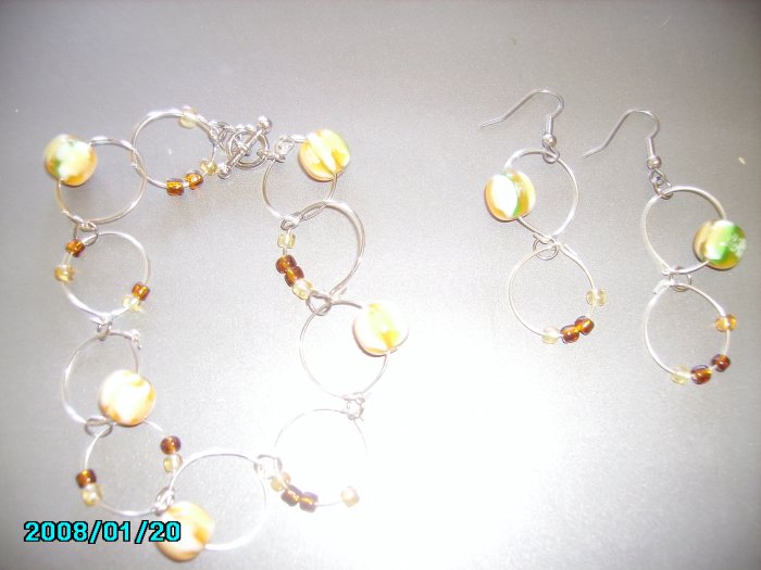 Hoop Bracelet set with Gold
