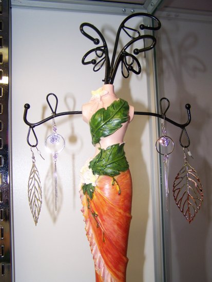 earring holder#7