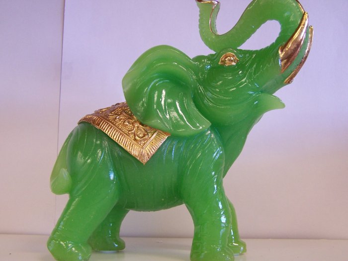 elephant(3)