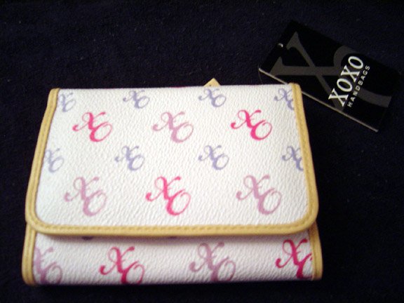 XOXO - Blast of Color Pink Trifold Wallet