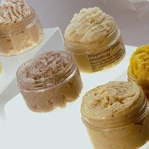 Smooth-ez Moisturizing Body Scrub (coconut dream/medium)
