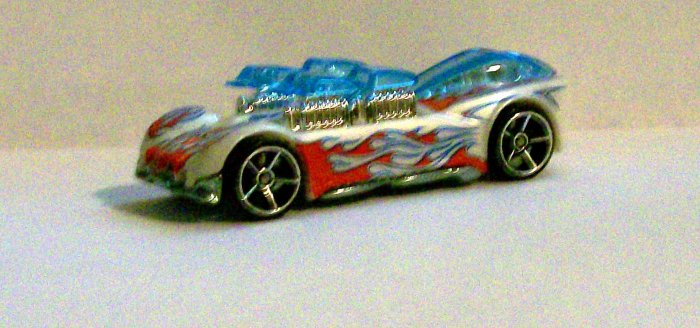 HOT WHEELS 2007 #157 MYSTERY CAR "WHAT-4-2" WHITE
