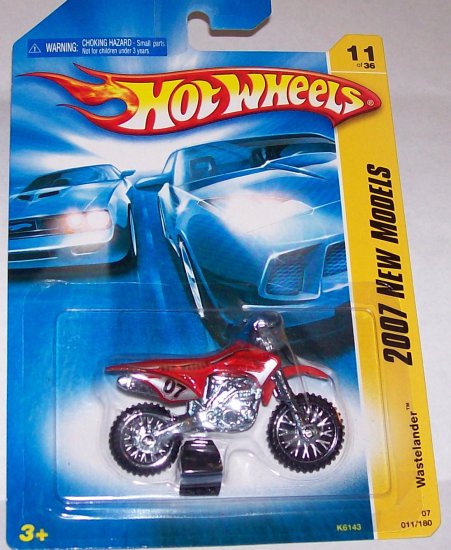 Hot Wheels 2007 NEW MODELS #11 "WASTELANDER" RED