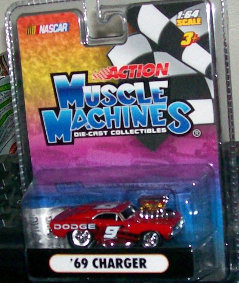 2005 ACTION MUSCLE MACHINES #9 "KASEY KAHNE"