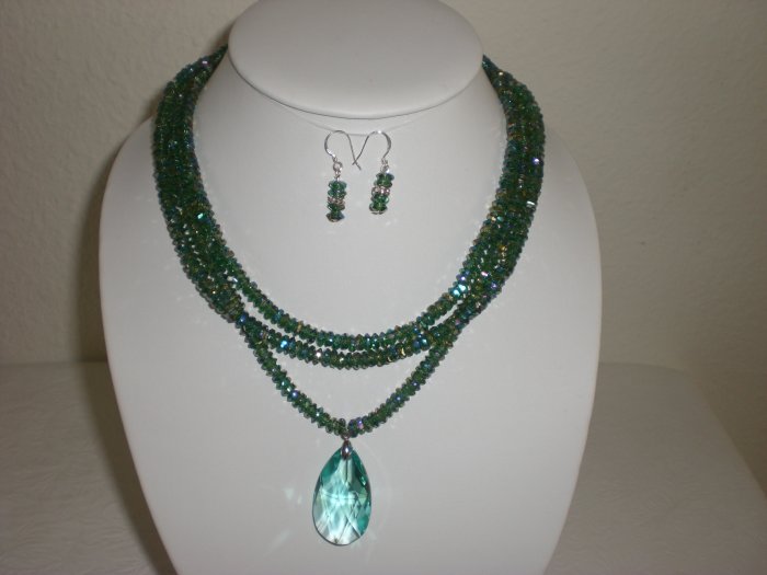 Swarovski Crystal Pendant Necklace w/ Matching Earrings