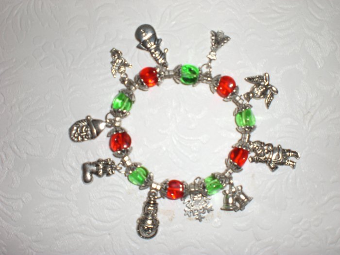 CHRISTMAS CHARM BRACELET