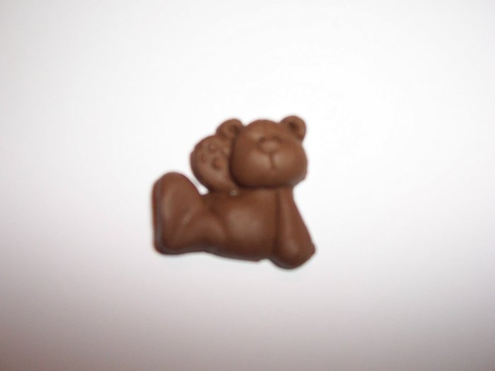 Sitting Bear Fridge magnet and keyring