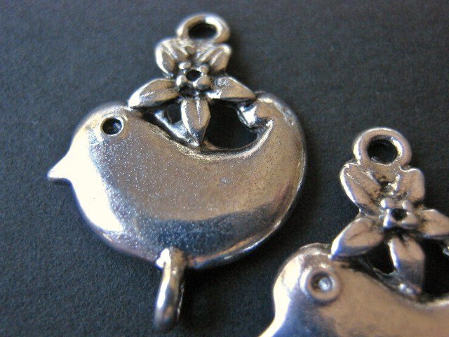 Flower Bird Connector 17x22mm Antique Silver