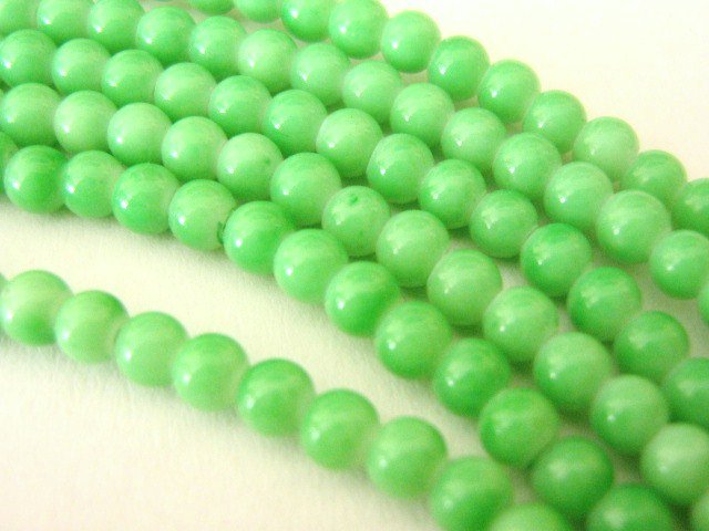 Opaque Green Sherbert 8mm Round Glass Beads