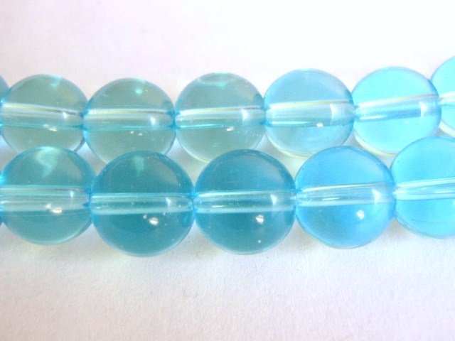 Light Aqua 8mm Round Glass Beads Transparent Blue