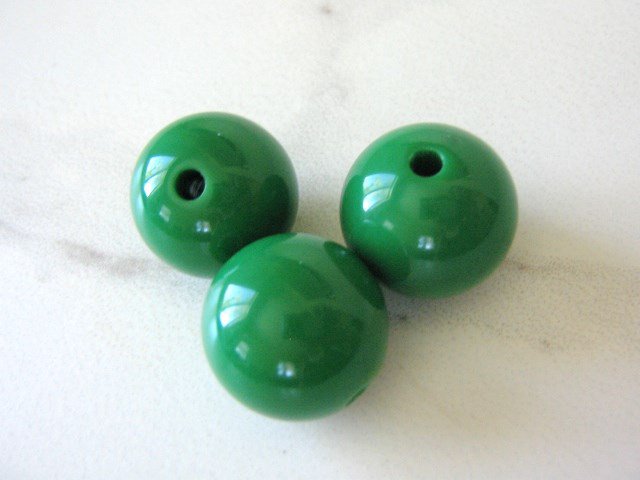 20mm Round Green Beads Acrylic Bubblegum