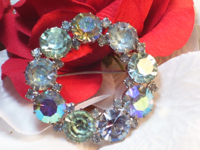 Karu Aurora Borealis Brooch