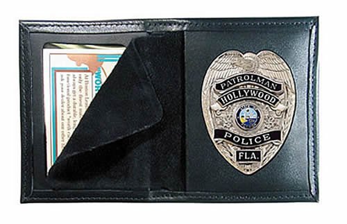 Boston Leather Model 100 Book Style Badge Case