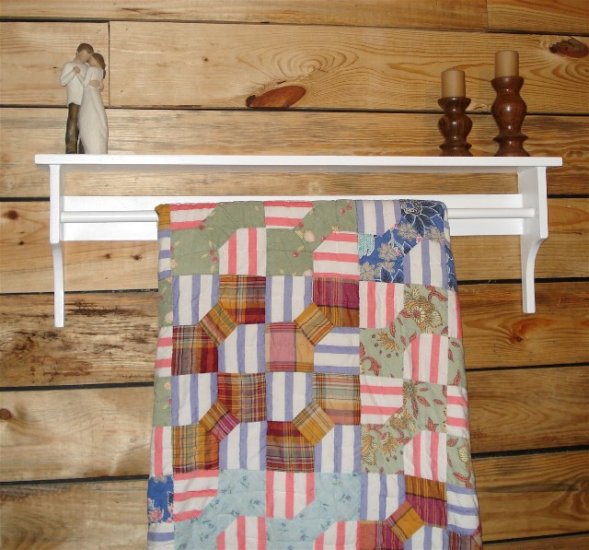 36 Inch Quilt Rack and Shelf