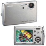 Sony DSCT33 Cyber-Shot - 5.1 MegaPixels - 3x Optical Zoom - 6x Digital Zoom - 2.5" Hybrid LCD
