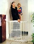 Giovanni Rizzo - Safety Gate with Self Closing Door