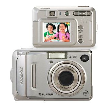 Fuji FinePix A400 4.1 Megapixel, 3x Optical, 3.6x Digital Digital Camera