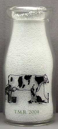 MILK BOTTLE ½ PT 2 color TMR CONVENTION 2004 MILKING COW MINT mr8