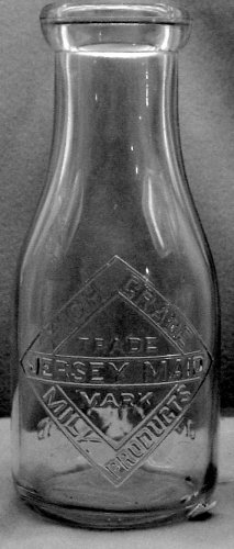 JERSEY MAID MILK PRODUCTS MTC BOTTLE – Milk Bottle – EmbR Pt E+ p479
