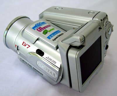 Winait 11.0 Mega-Pixel Digital Camcorder