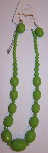 Bright Green Textured Necklace