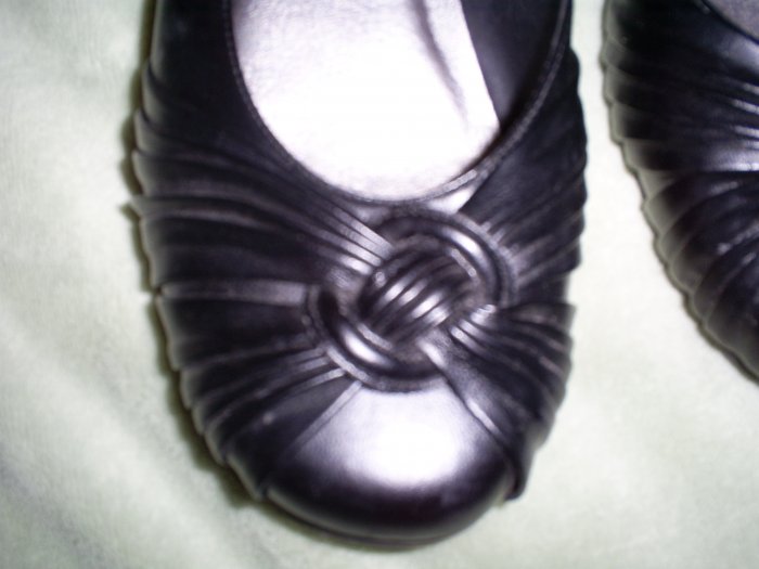 Black Trendy Flats