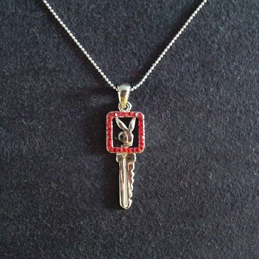 PLAYBOY BUNNY GIRL KEY PENDANT(RED) ON CHAIN WITH GIFT BOX