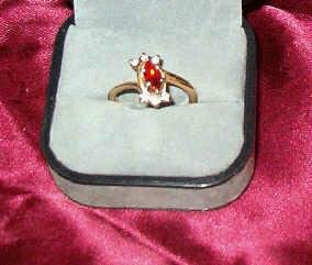 Faux Ruby and Rhinestone Gold Tone Fashion Ring Sz 6 Estate Find