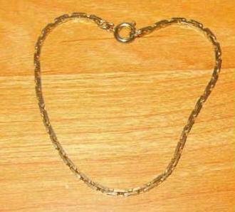 Golden Flattened Snakelink Bracelet in Exc Cond - Estate Find