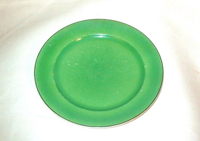 Bassett England Porcelon Green Sandwich Plate - Rare