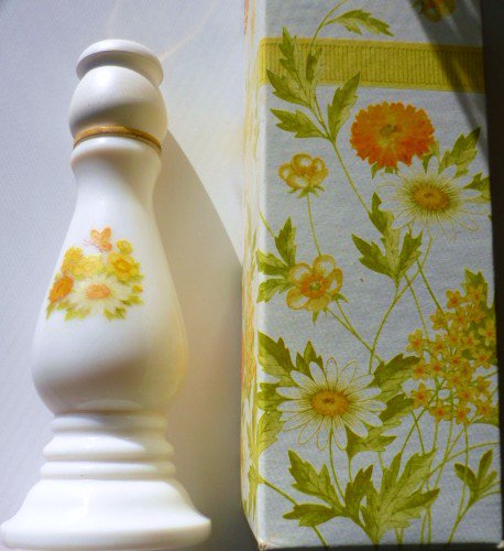 NIB Vintage Avon Buttercup Candlestick Moonwind Cologne 6 Fl Oz - Full
