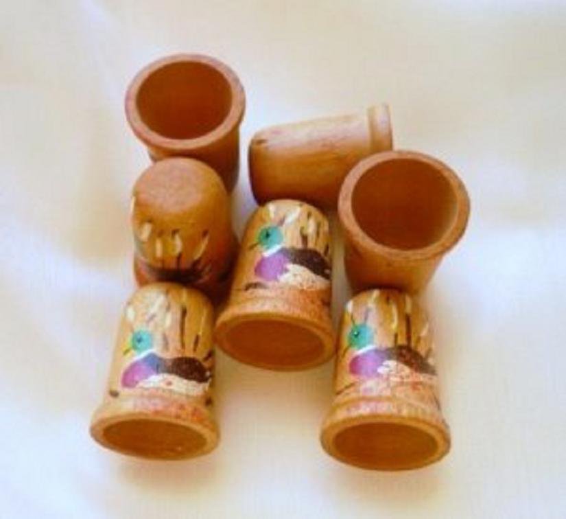 Vintage Duck Thimble Hand Painted Turned Wood - Excellent Condition