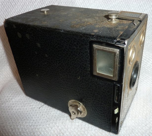 Vintage Kodak Brownie Junior Six