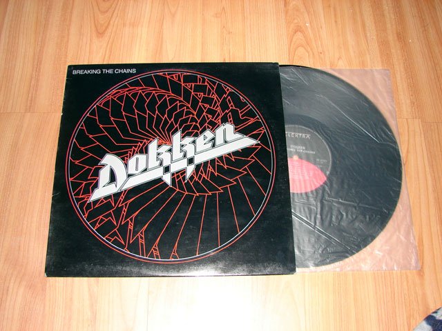 DOKKEN BREAKING THE CHAINS VINYL LP RECORD