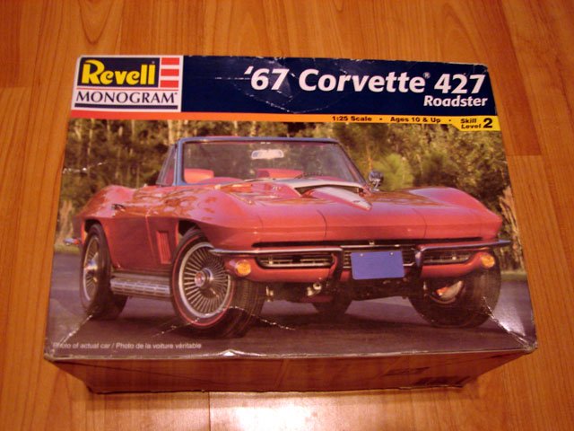 1967 CHEVROLET CORVETTE 427 MODEL KIT REVELL / MONOGRAM