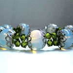Opalised glass bracelet - Beauty Reflections