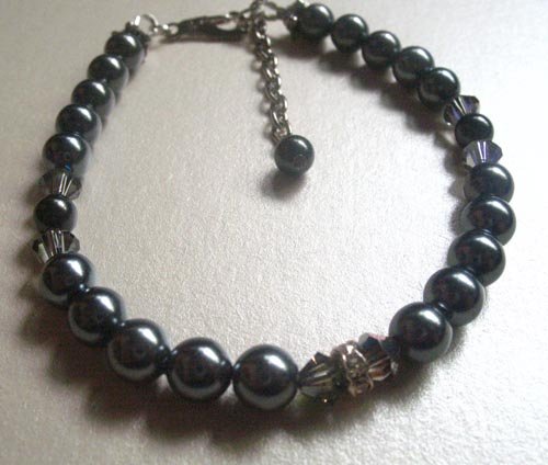 Handcrafted bracelet - Black Pearl Beauty