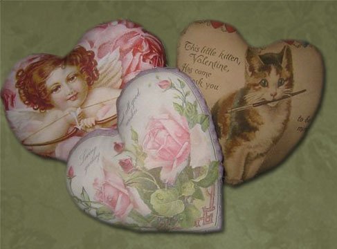 Printable Vintage Valentine Heart Pillows EC