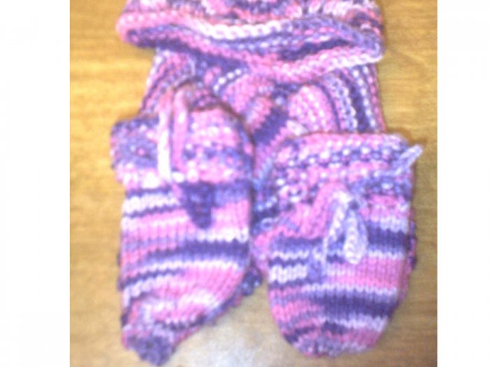 newborn scarf,hat and mitten set 0-6months