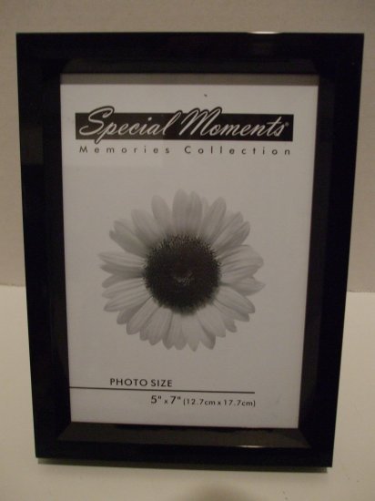 Black 5"x7" Photo Frame
