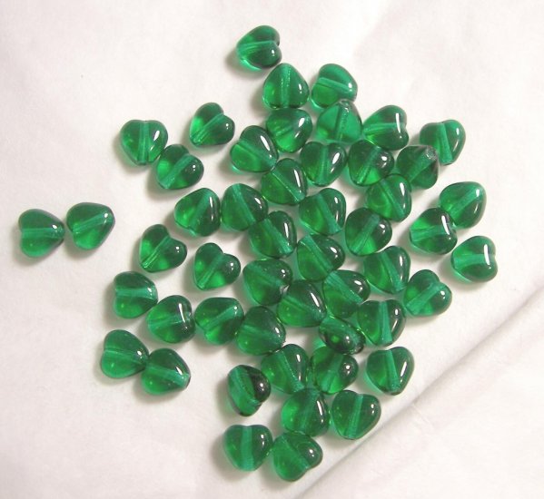 Czech Glass 6mm Emerald Green Puff Heart Beads-25